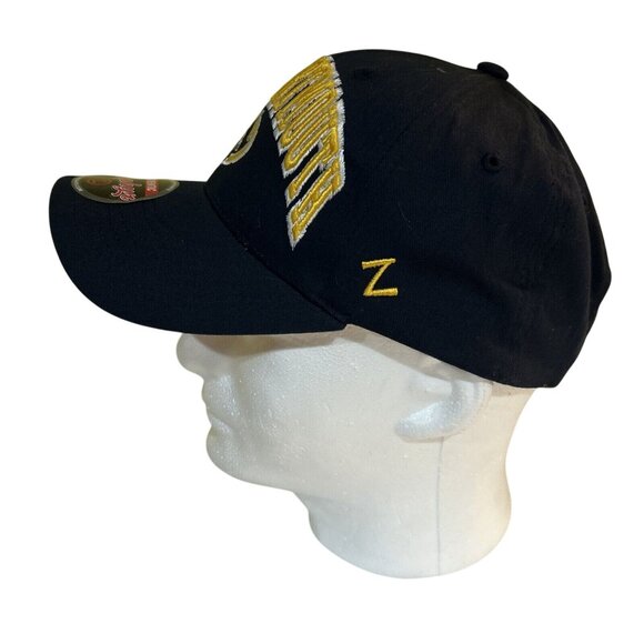 New NCAA UMass Dartmouth Massachusetts Arnie Corsair Snapback Hat Zephyr Zhat C - Picture 4 of 11